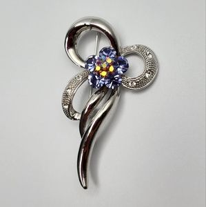 Gorgeous Lavender Rhinestone Floral Silver Plated Brooch 2.75 inches